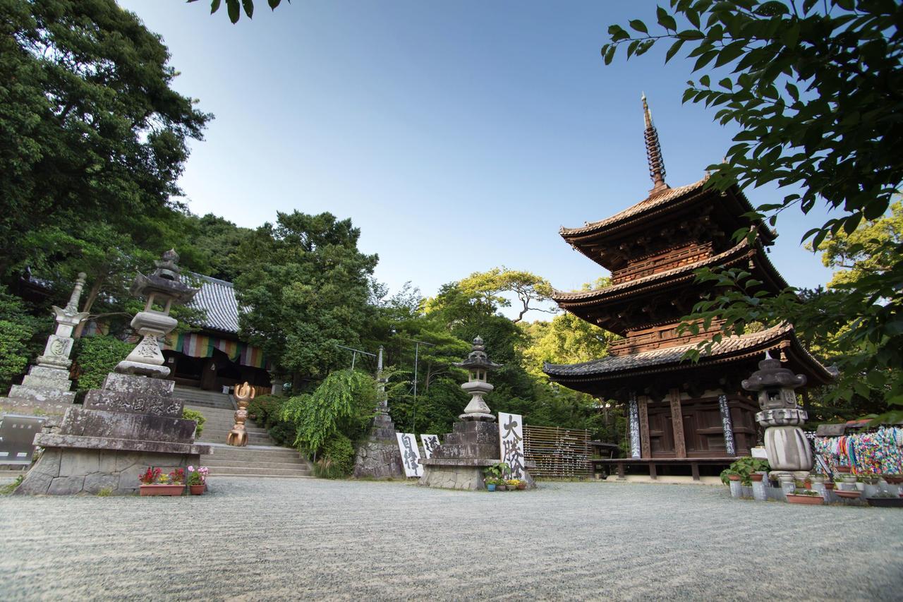 Guest House Dougo-Yado Matsuyama  Ngoại thất bức ảnh